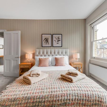Luxury 3 Bed Apartment With Balcony In Kensington Olympia Лондон Екстер'єр фото