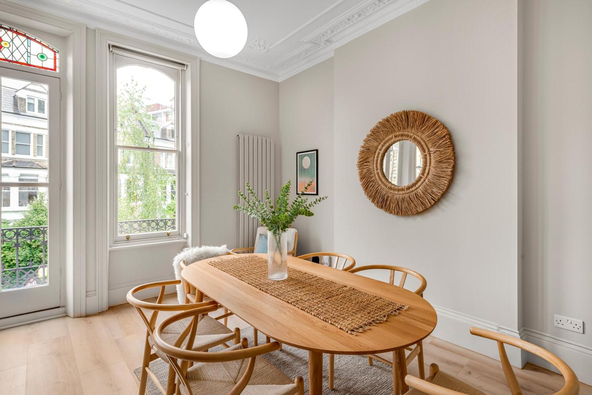 Luxury 3 Bed Apartment With Balcony In Kensington Olympia Лондон Екстер'єр фото